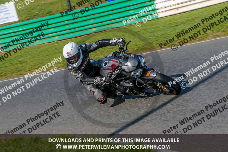 PJ Motorsport Photography 2018;enduro digital images;event digital images;eventdigitalimages;mallory park;mallory park photographs;mallory park trackday;mallory park trackday photographs;no limits trackdays;peter wileman photography;racing digital images;trackday digital images;trackday photos